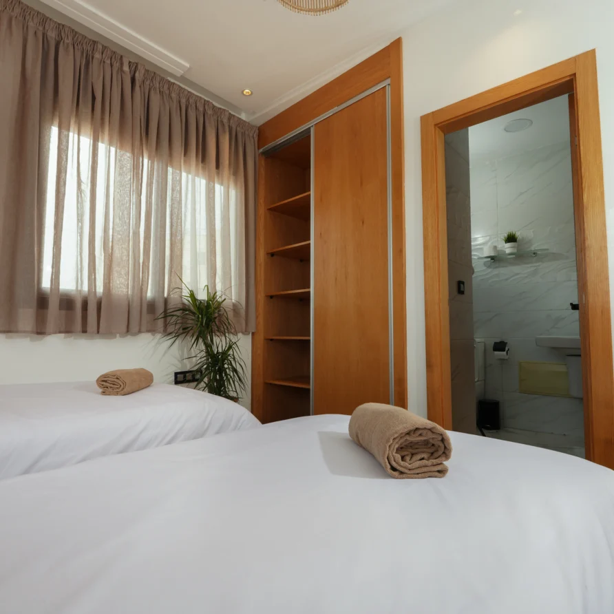 imsouane accomodatin double bed